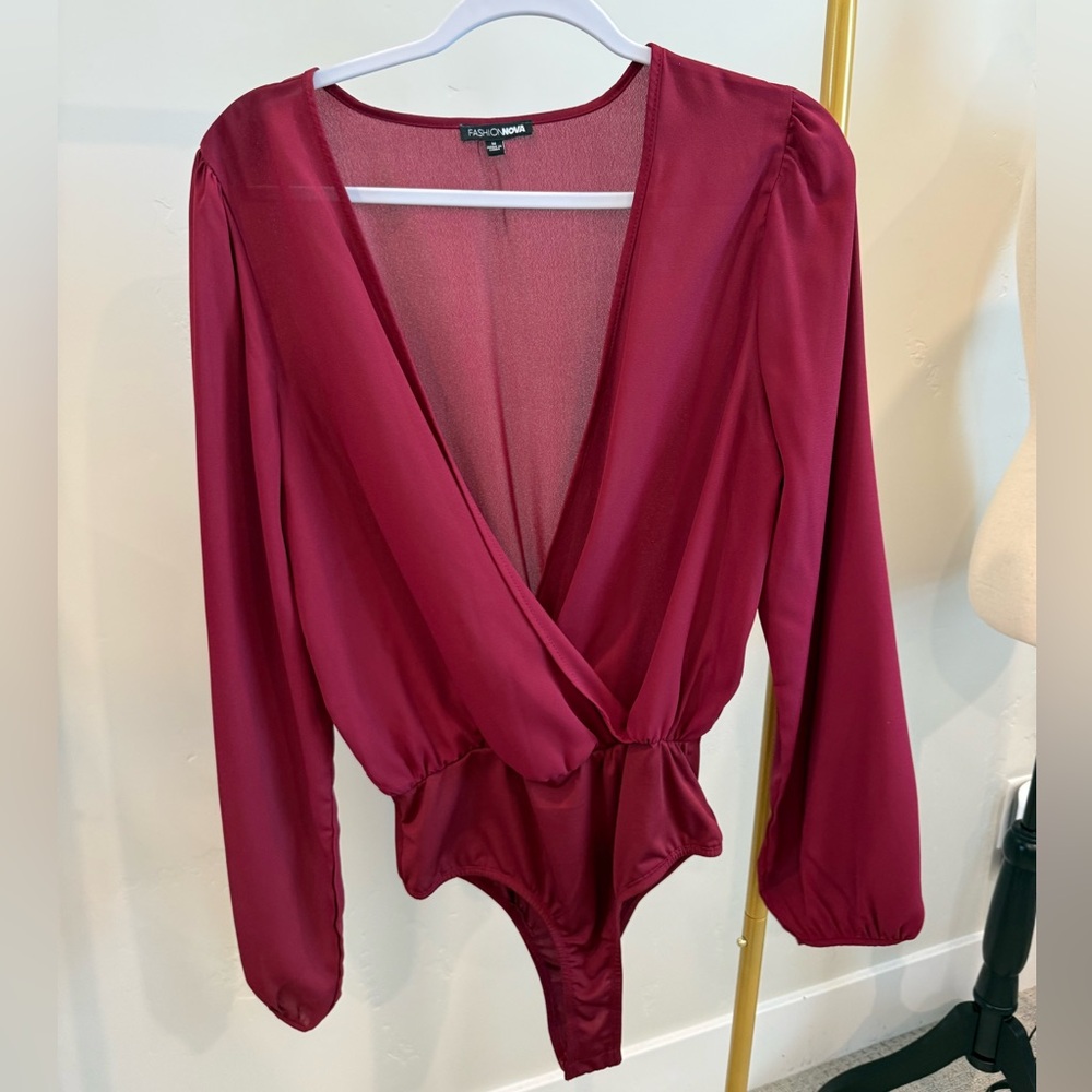 Fashion Nova Sheer Long Sleeve Bodysuit | Puff Sleeve| Burgundy | Medium |